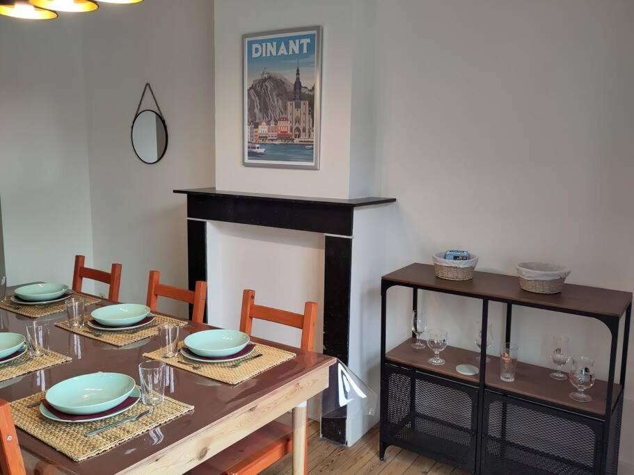 Appartement Le Mosan à Dinant Extérieur photo